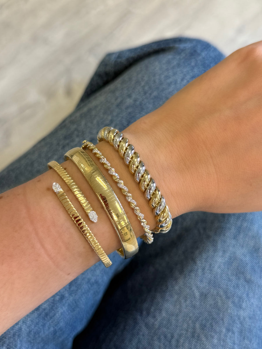 Fluted Gold Off Center Cuff
