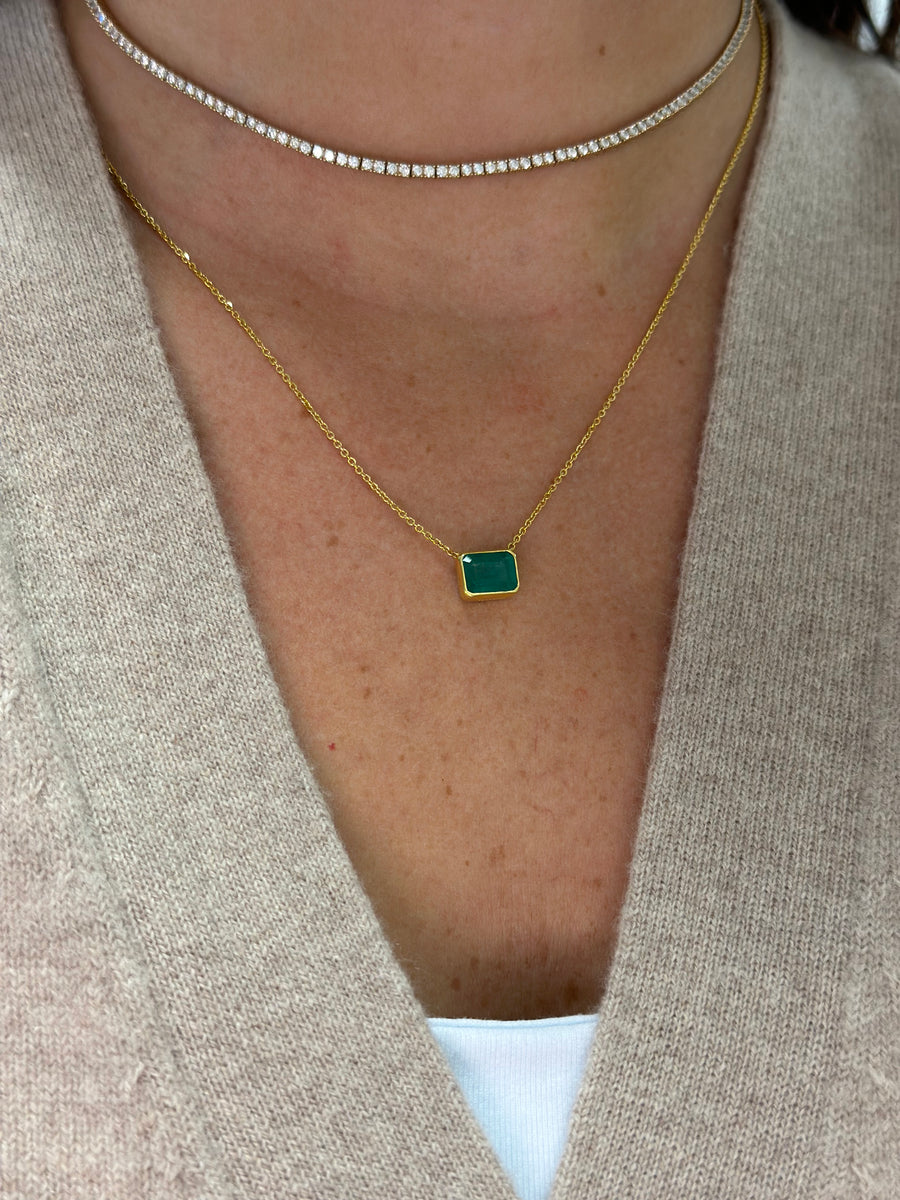 Emerald Bezel Pendant Necklace